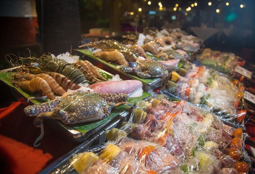 Kata Poolside Resort Sha Extra Plus