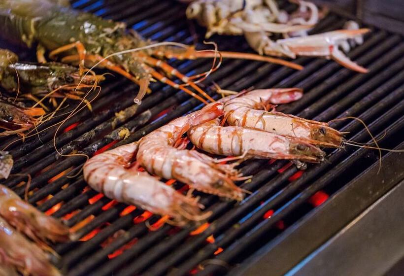 Kata Poolside Resort Sha Extra Plus