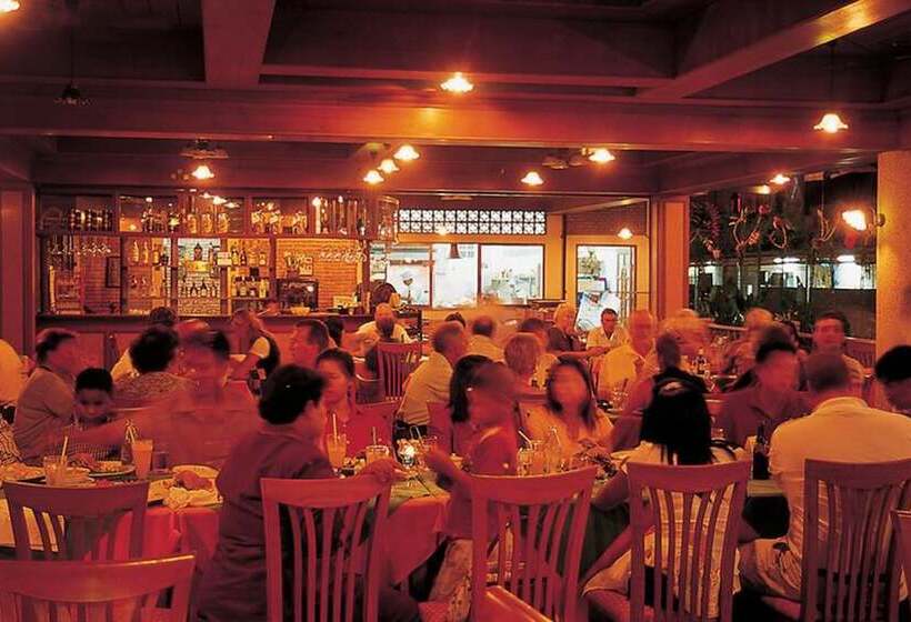 Kata Poolside Resort Sha Extra Plus