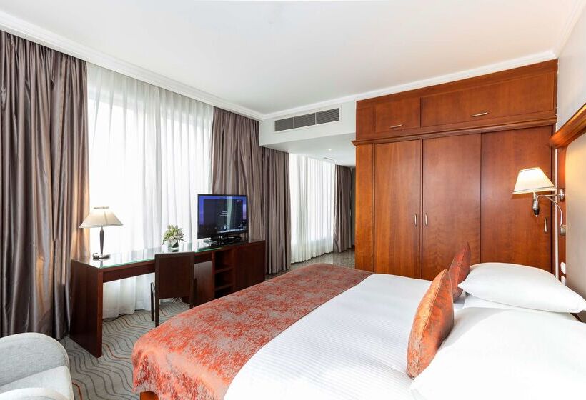 هتل Signia By Hilton Amman