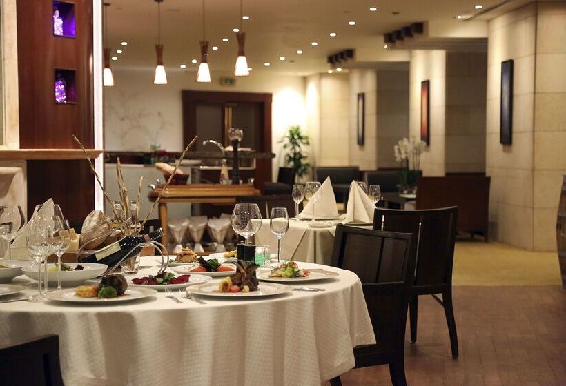 هتل Signia By Hilton Amman