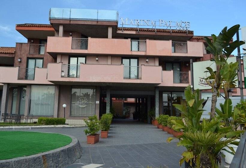 Marina Palace Hotel & Congress Hall