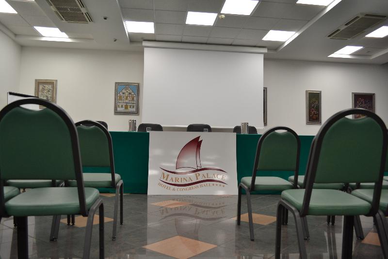 Marina Palace Hotel & Congress Hall