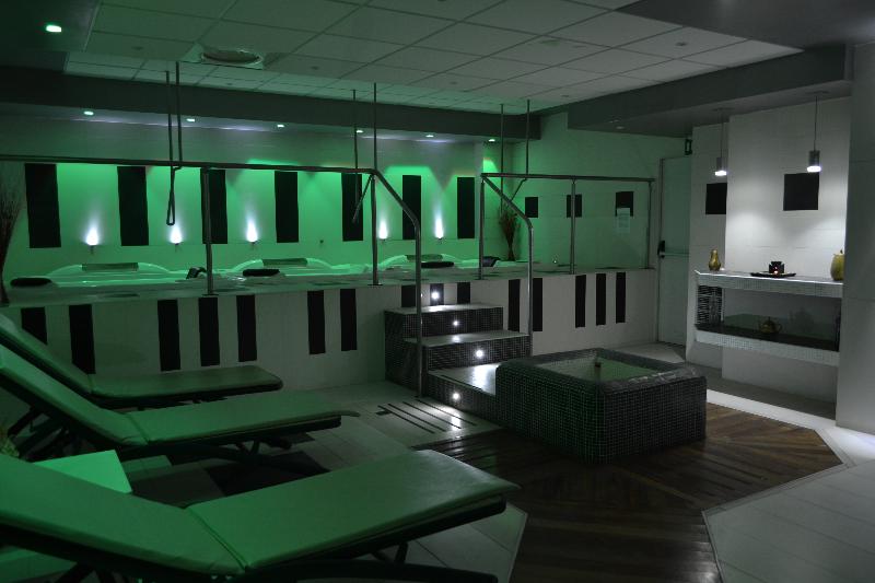 Marina Palace Hotel & Congress Hall