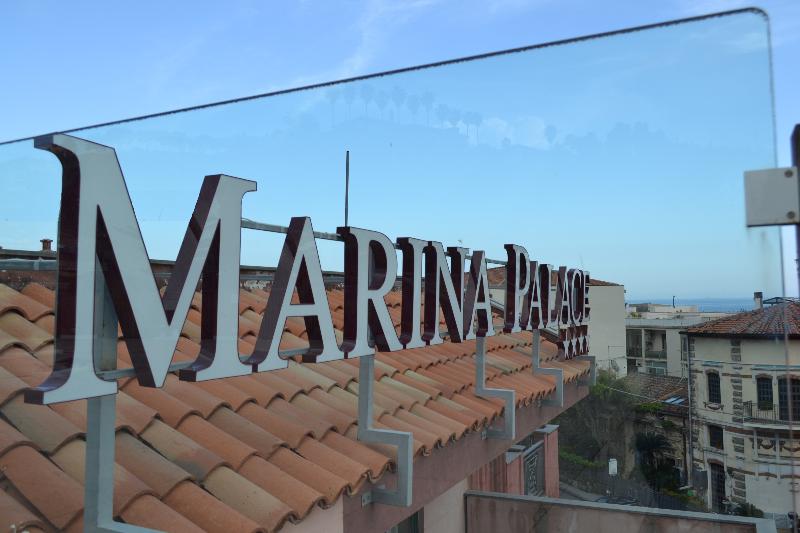 Marina Palace Hotel & Congress Hall