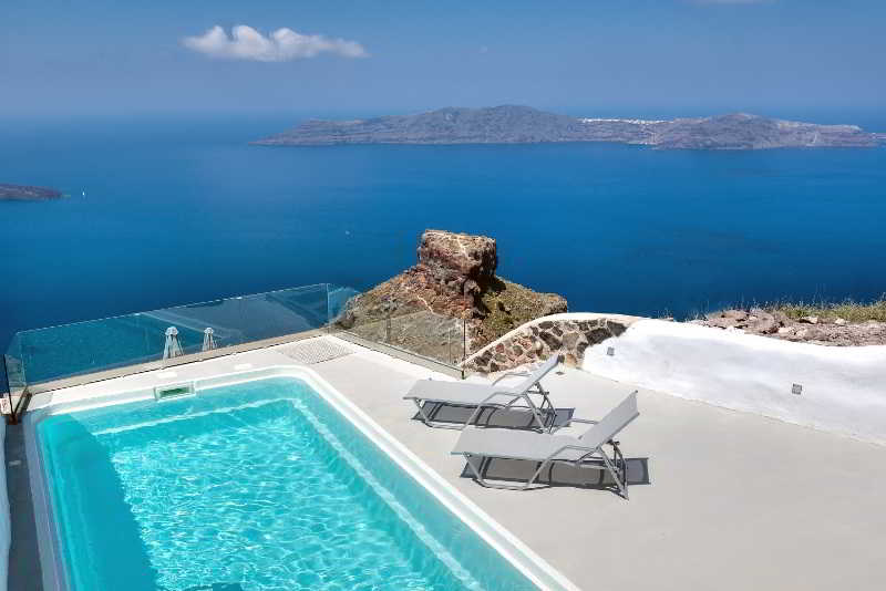 Pearl On The Cliff Hotel & Suites By Pearl Hotel Collection