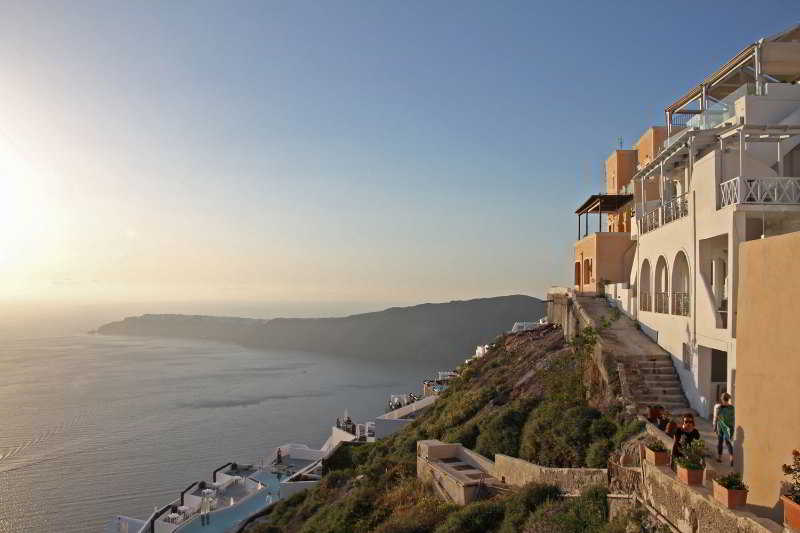 Pearl On The Cliff Hotel & Suites By Pearl Hotel Collection