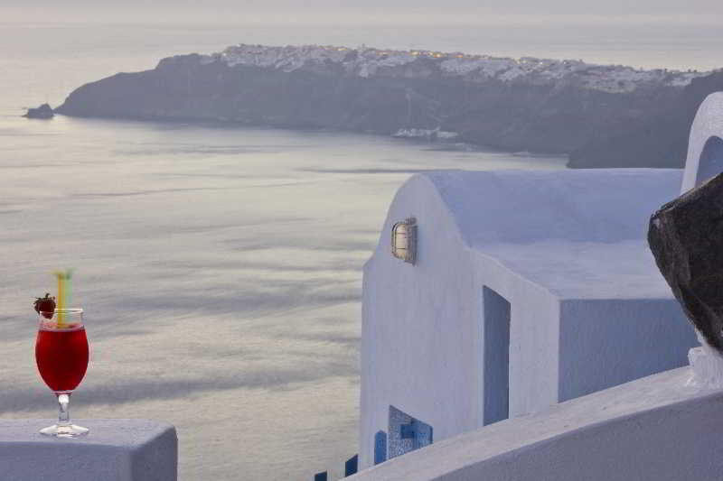 Pearl On The Cliff Hotel & Suites By Pearl Hotel Collection