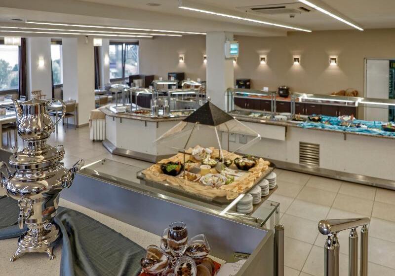 منتجع Lagomandra Beach