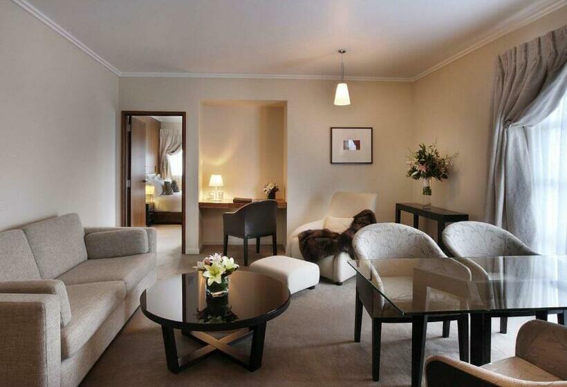 Sofitel Queenstown Hotel & Spa