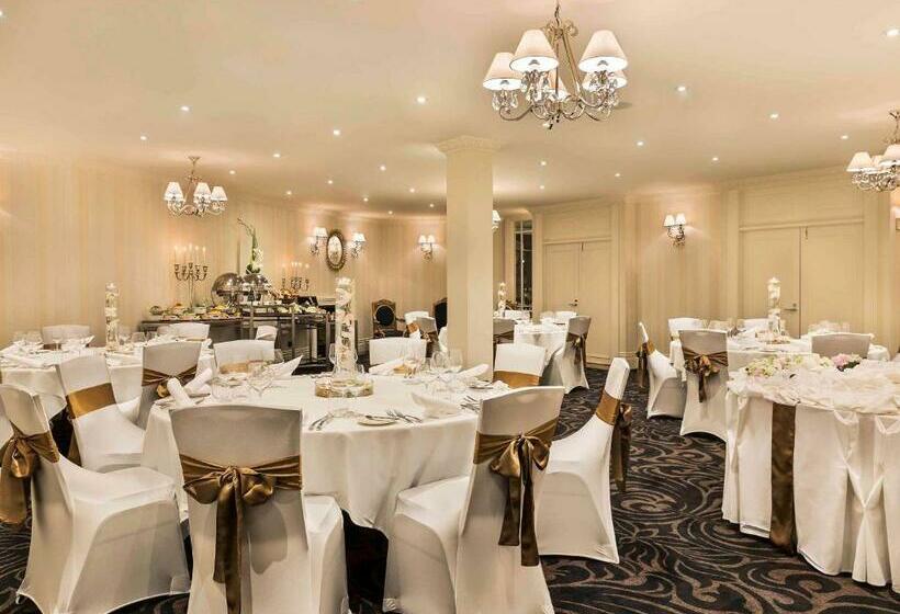 Sofitel Queenstown Hotel & Spa