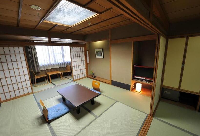 Watazen Ryokan   Established In 1830