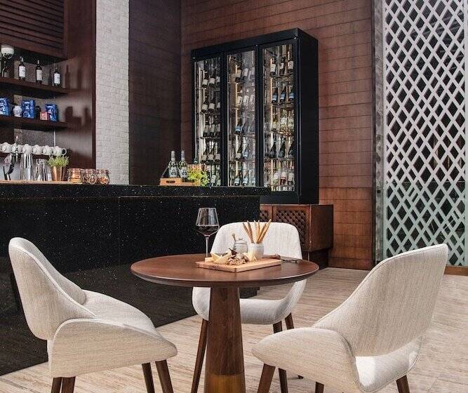 酒店 Al Jaddaf Rotana Suite