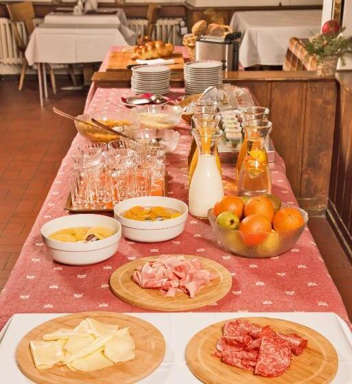 ホテル Bernina Hospiz