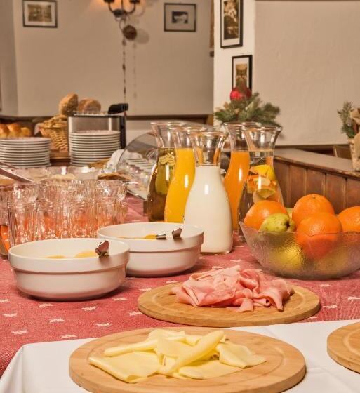 ホテル Bernina Hospiz