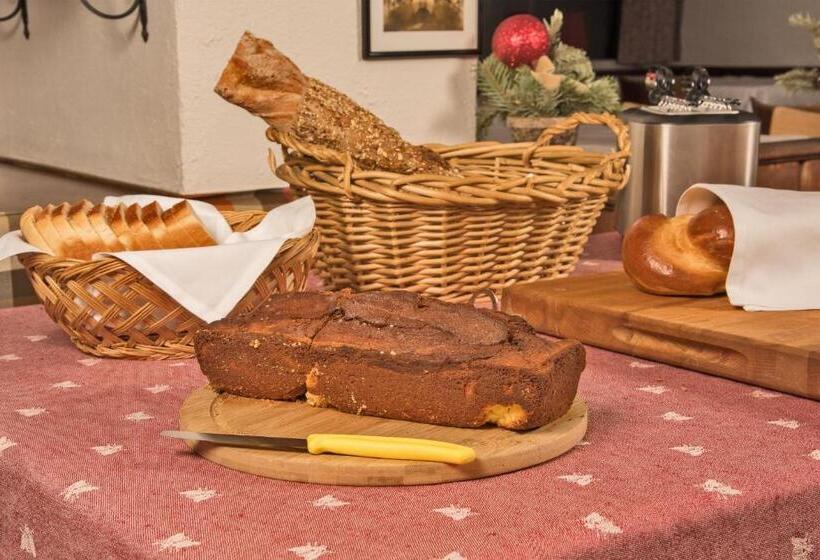 ホテル Bernina Hospiz