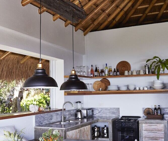 هتل Diniview Villas