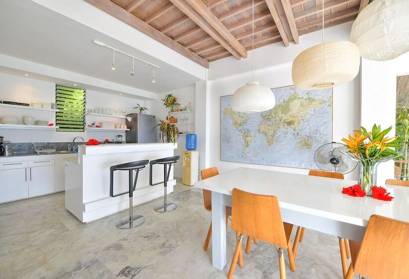 هتل Diniview Villas