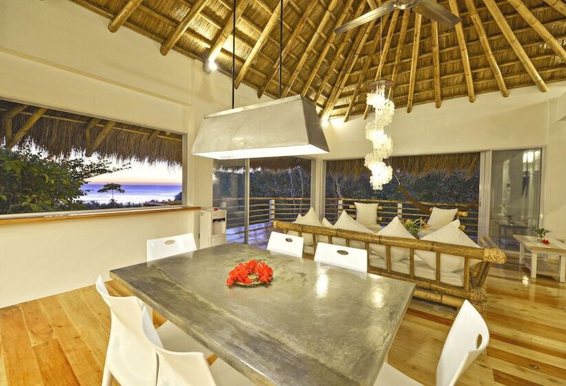 هتل Diniview Villas