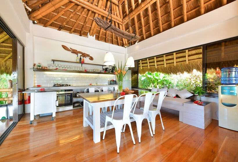 هتل Diniview Villas