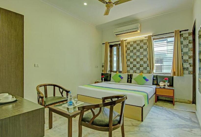 Itsy Hotels Swastika Inn Sector 26