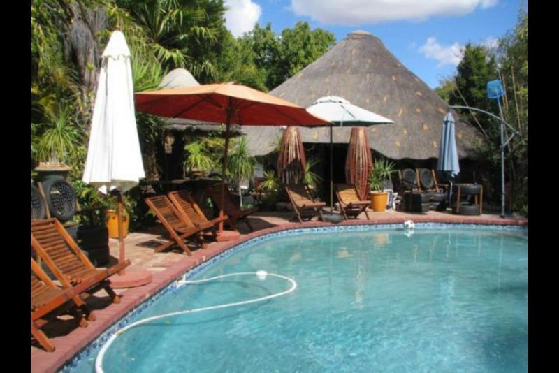 فندق Golden Lantern Guest Lodge