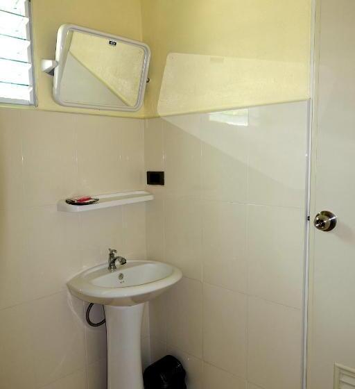 Отель Khanom Garden Suite