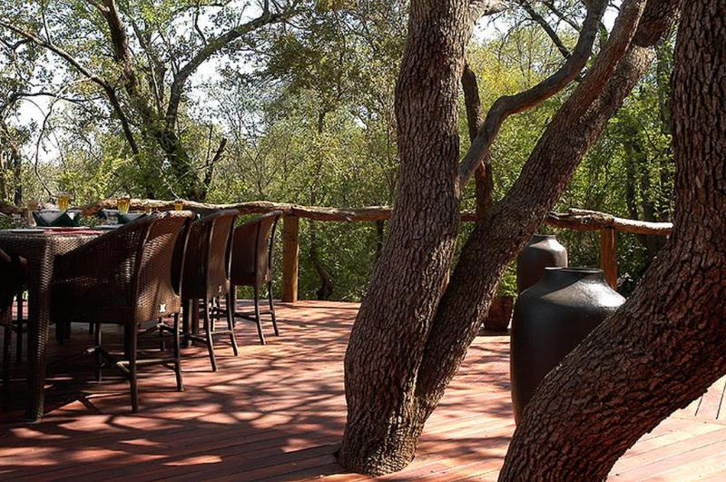 Отель Motswiri Private Safari Lodge