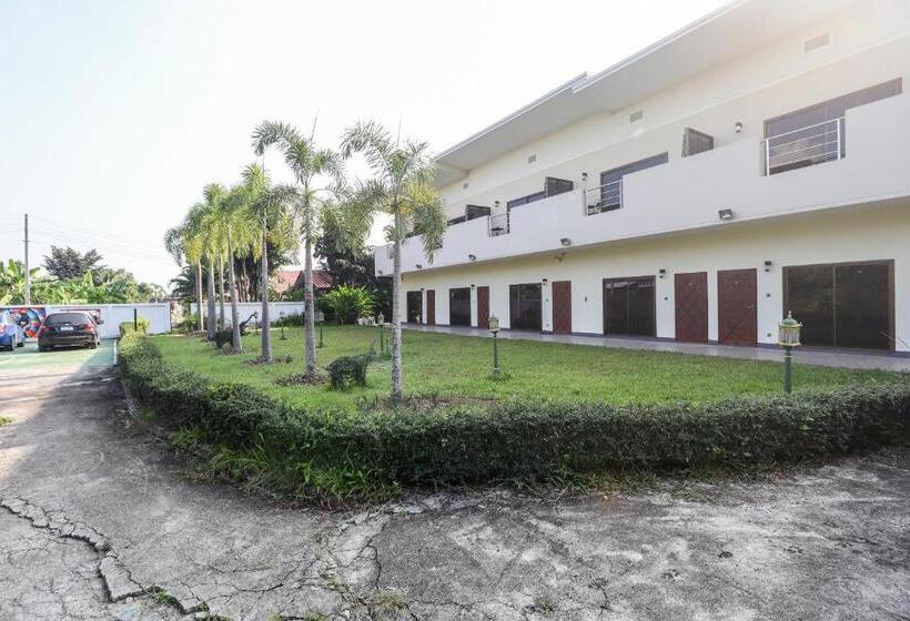 호텔 Relax Garden House