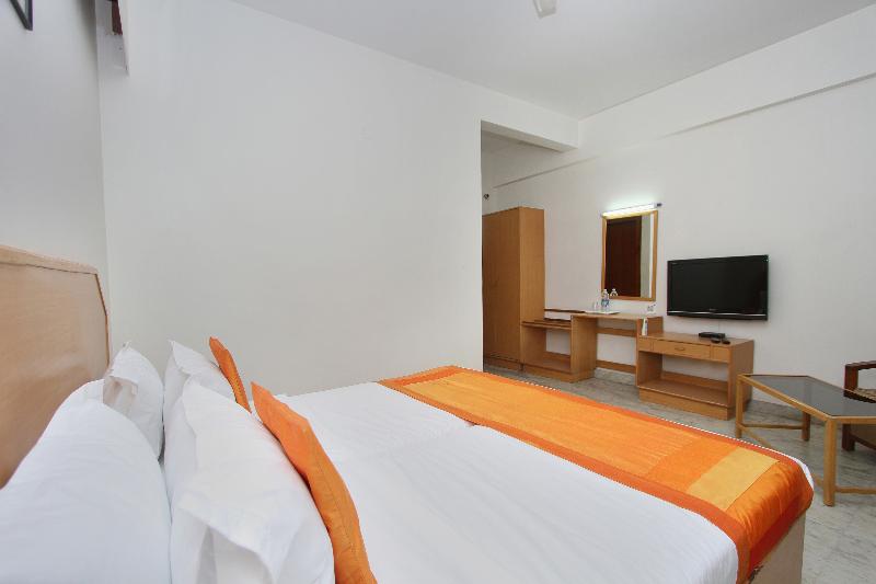 فندق Sai Rennaissance By Oyo Rooms