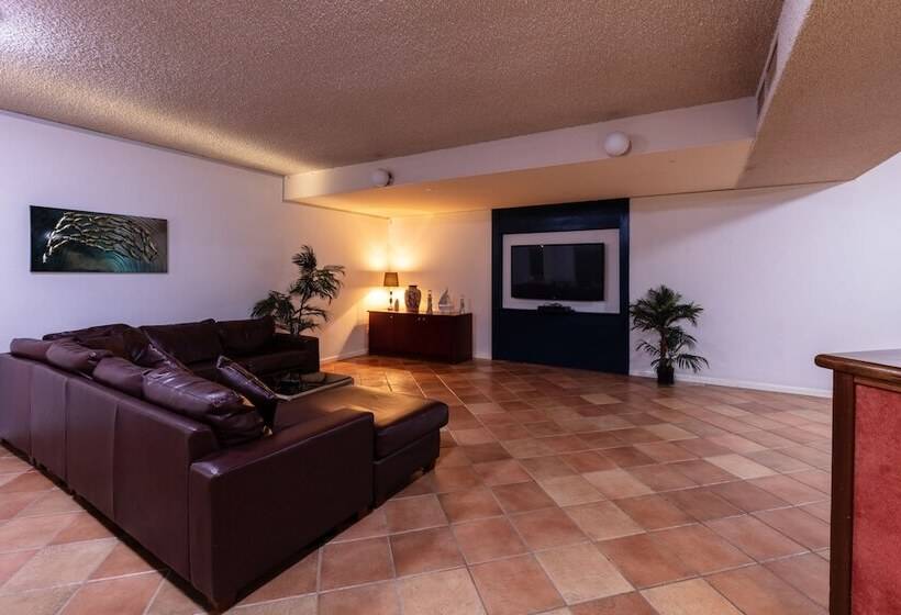 هتل Sails Geraldton Accommodation