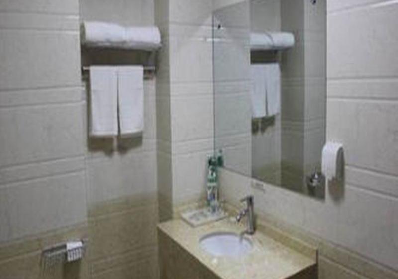 酒店 Super 8 By Wyndham Panjin Da Wa