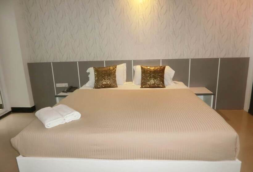 酒店 The Premium Residence