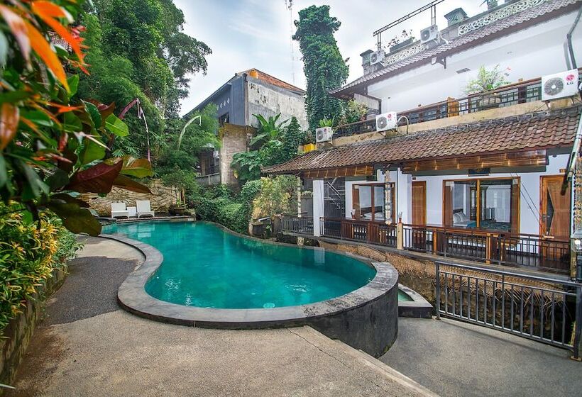 酒店 Tukad White House