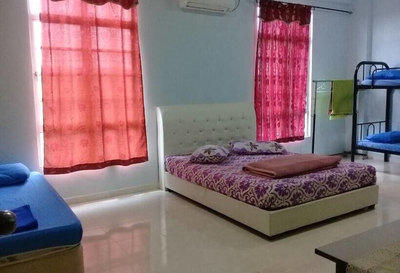 בית מלון כפרי Villa D Doa Maju