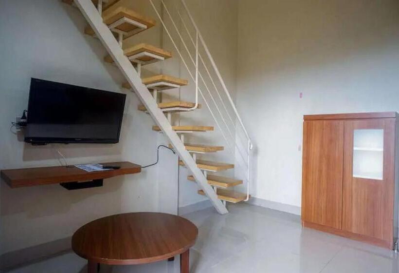 펜션 Urbanview Rumah Kandjani Yogyakarta