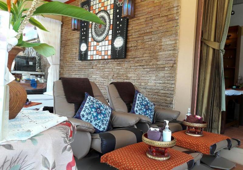 Sea Breeze Hotel & Resort