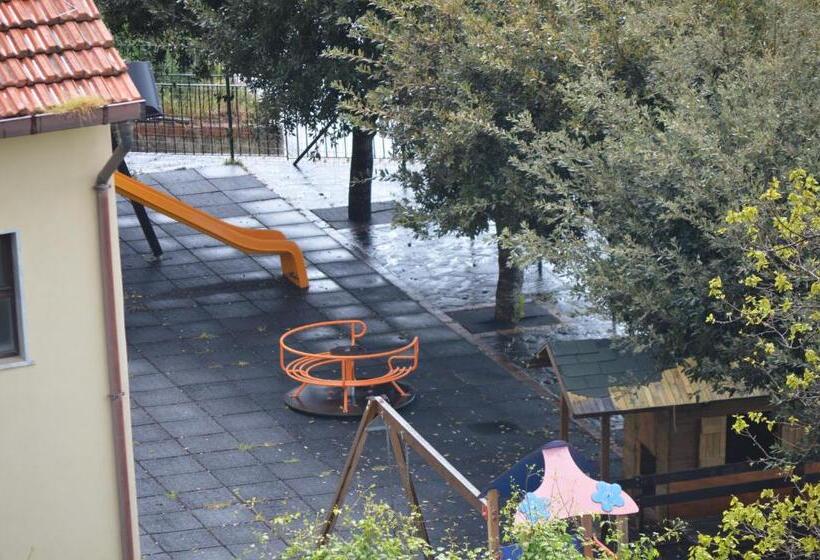 B&b Don Peppe  Don Ilario