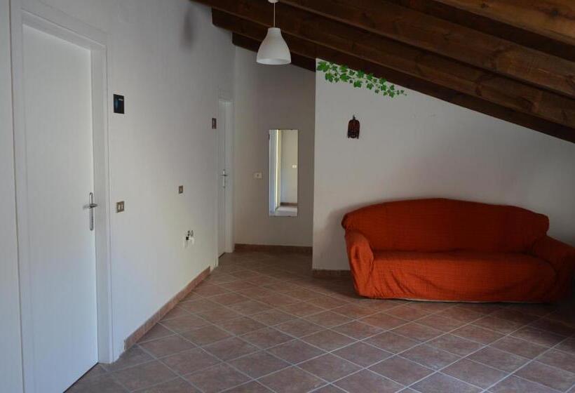 B&b Don Peppe  Don Ilario