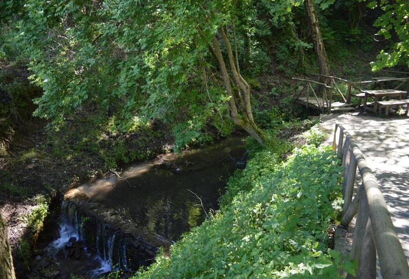 B&b Don Peppe  Don Ilario