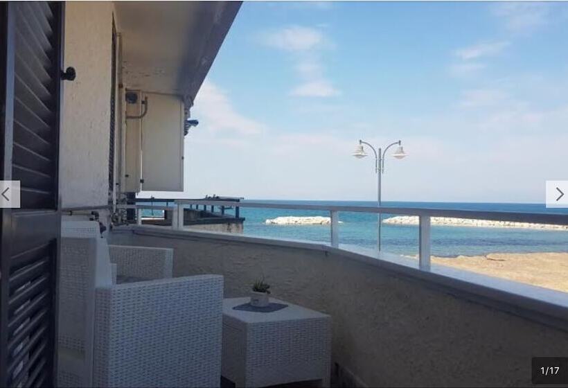 تختخواب و صبحانه 100 Passi Dal Mare