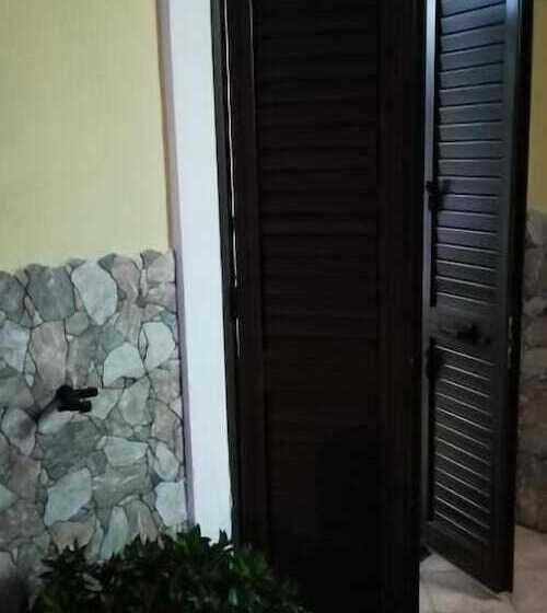 مبيت وإفطار Aria Di Mare