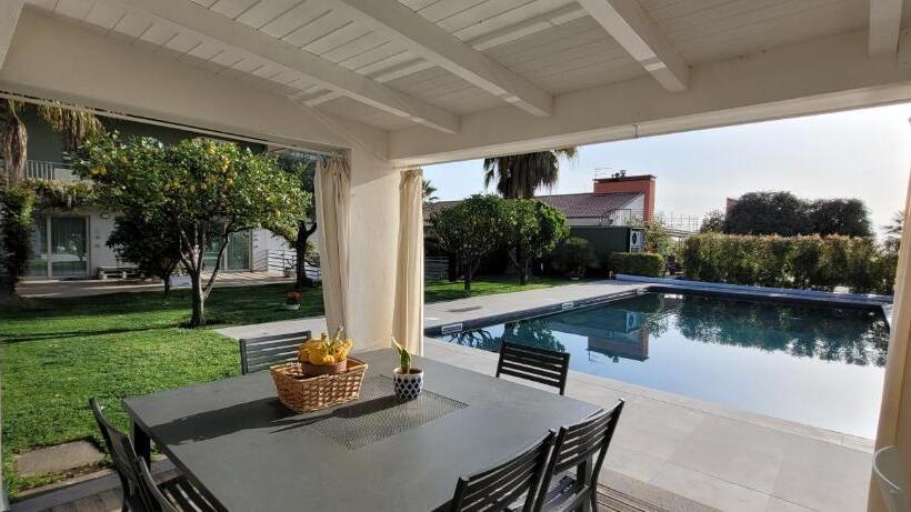 Bed and Breakfast Etna Bike Holiday