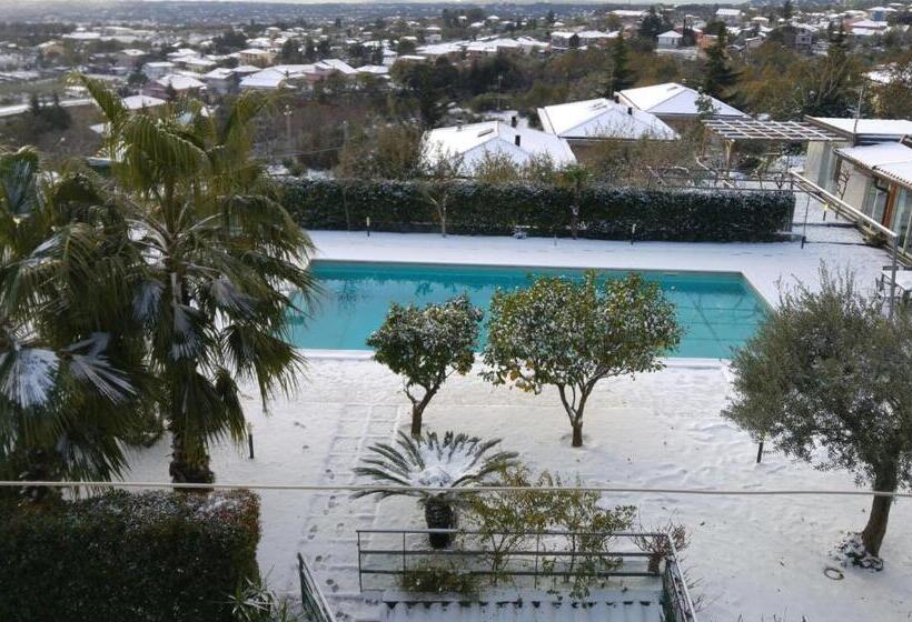 Bed and Breakfast Etna Bike Holiday