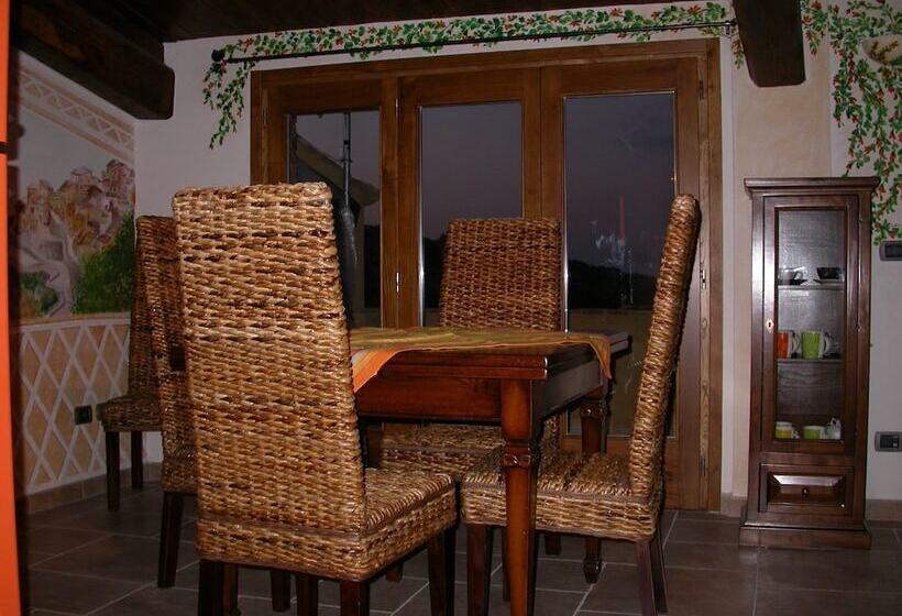 ベッドアンドブレックファースト Il Borgo & Il Feudo