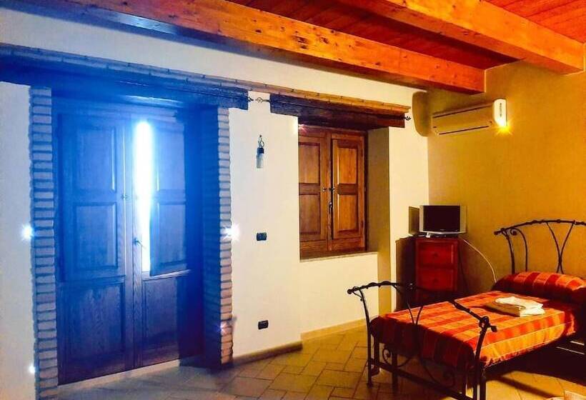 ベッドアンドブレックファースト Il Borgo & Il Feudo