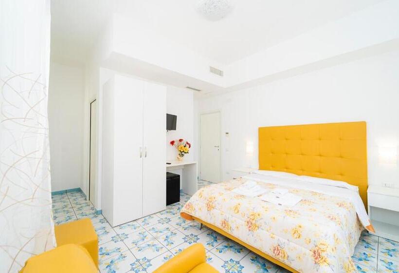 مبيت وإفطار La Casa Di Aurora