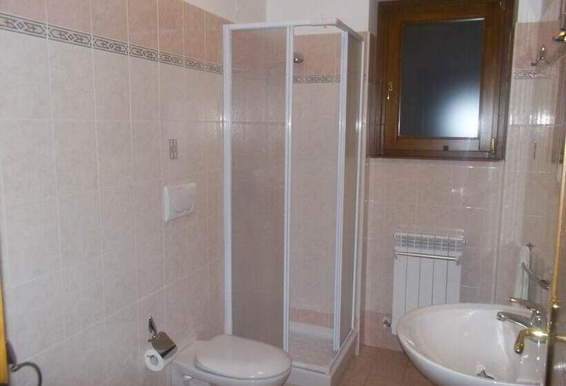 تختخواب و صبحانه Le Antiche Torri