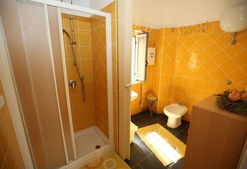 Bed and Breakfast Stop And Go