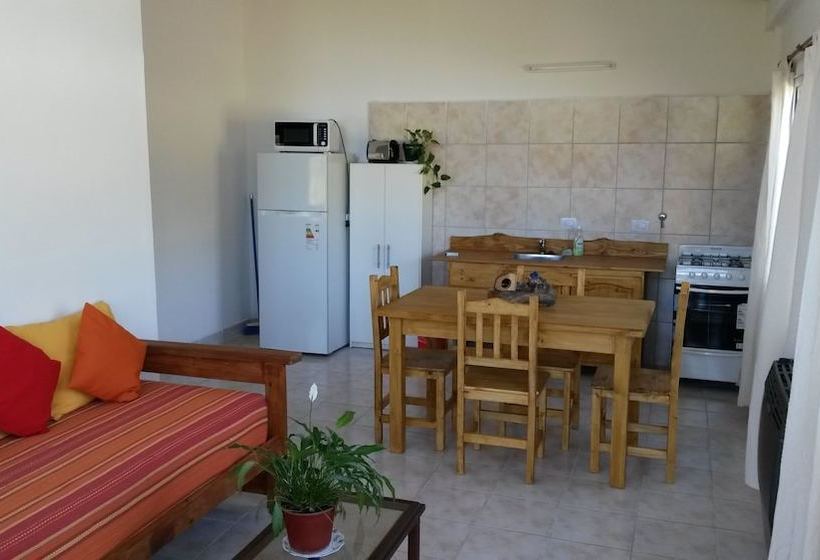 Cabanas Valle Del Pirque